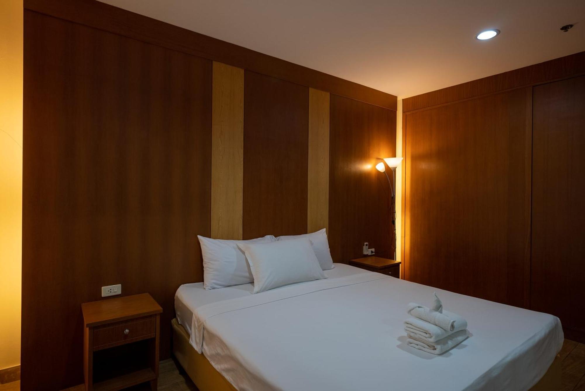 Vtsix At View Talay 6 Hotel Pattaya ภายนอก รูปภาพ